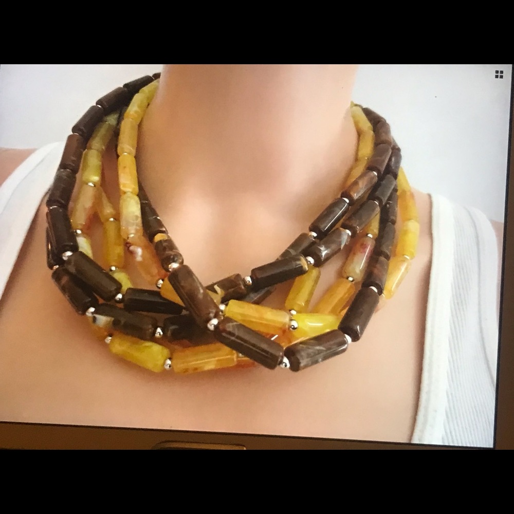 Necklace - Picture 5 of 8